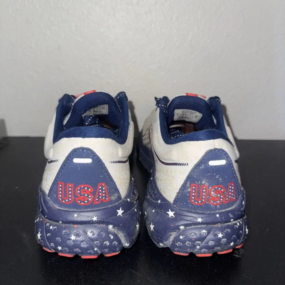 Brooks Women 9 Adrenaline GTS 21 Shoes White Blue Red Stars USA Patriotic